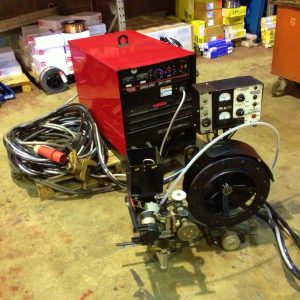 Hire Fleet Lincoln Electric DC1000 with LT-7 Tractor unit automated submerged arc welder rent package with track-1