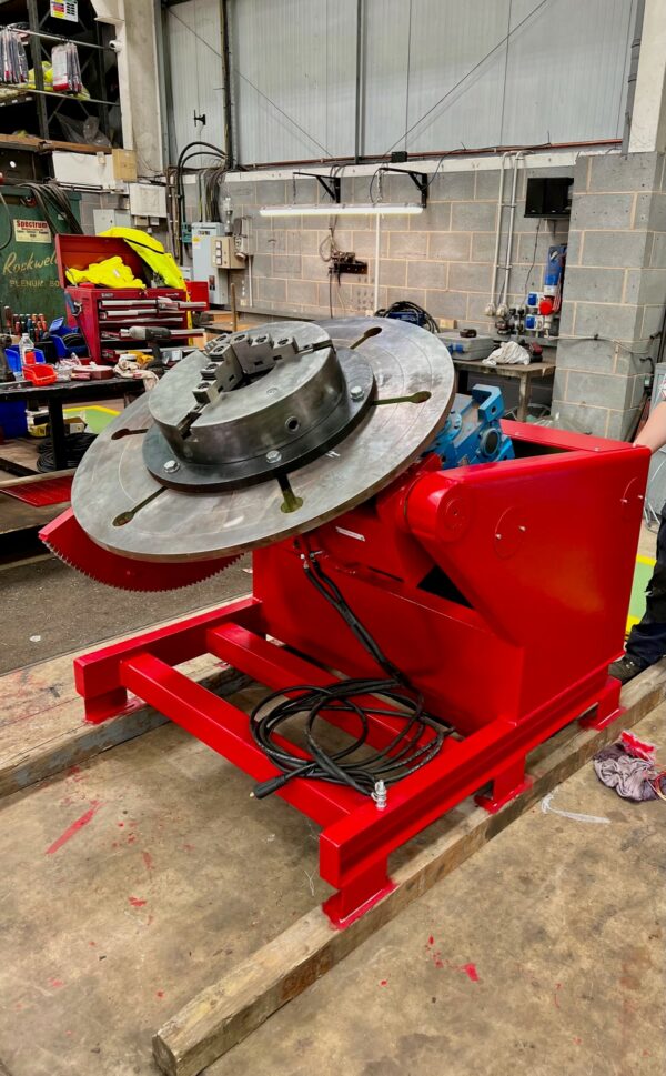 Hire fleet BODE 1.VP 2 tonne capacity welding positioner with 400mm 3-jaw chuck-3