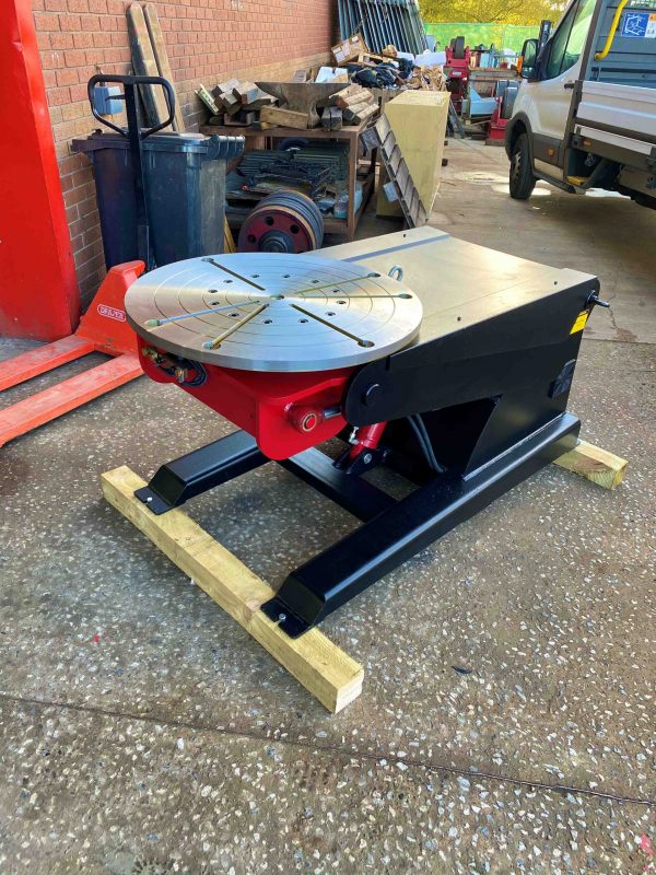 New Spectrum 1 tonne capacity adjustable height welding positioner for hire