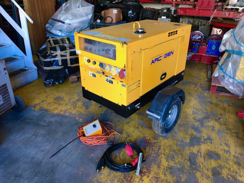 330amp Arc Gen Weldmaker 330 CC/CV Diesel Welder Generator road tow MMA