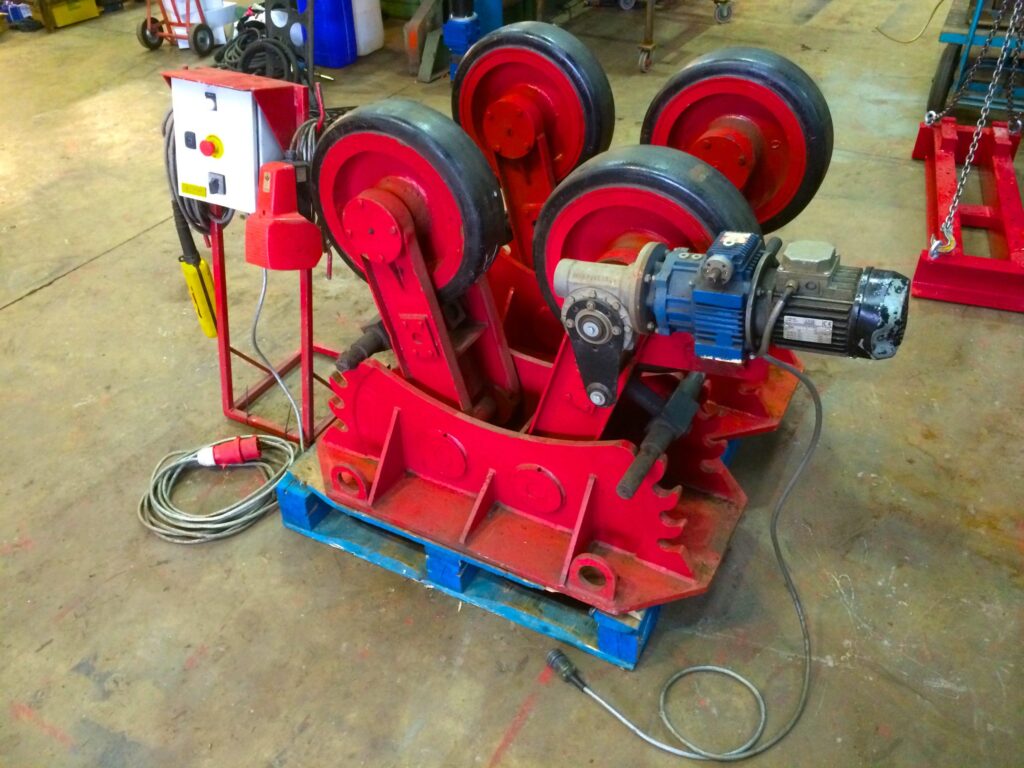 5 tonne scissor pipe welding rotators for hire - Welding Equipment