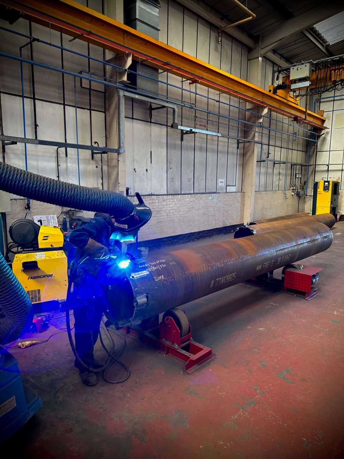 500amp ESAB Fabricator EM 501i water cooled MIG welder for hire