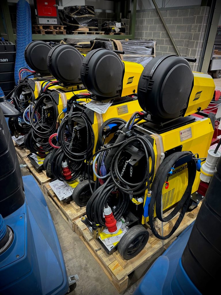 500amp ESAB Fabricator EM 501i water cooled MIG welder for hire