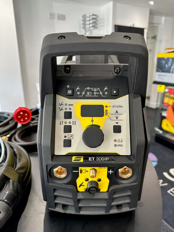 300amp ESAB Renegade ET 300iP DC HF Air Cooled TIG Welder for hire - Image 2