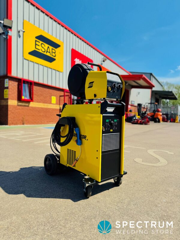 ESAB Fabricator EM 401i air cooled MIG welder - Image 7