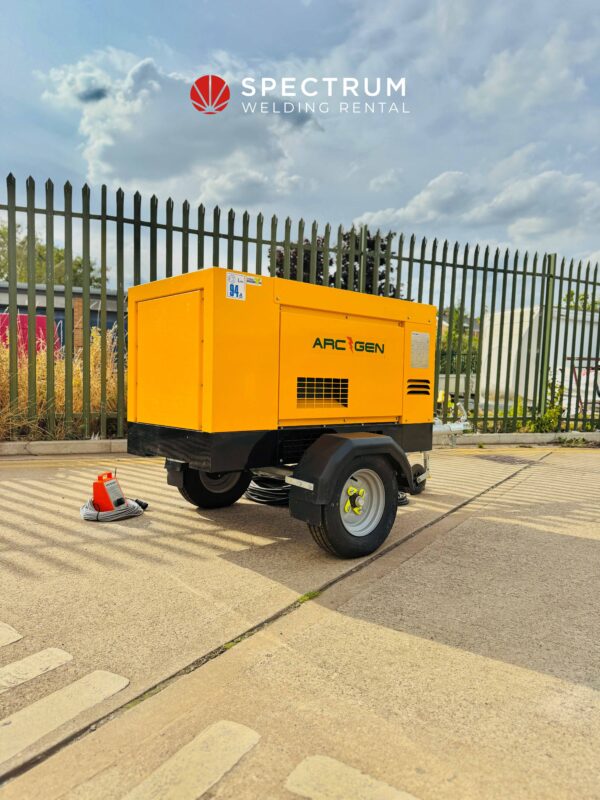 400amp Weldmaker CC/CV diesel welder generator for hire - Image 19