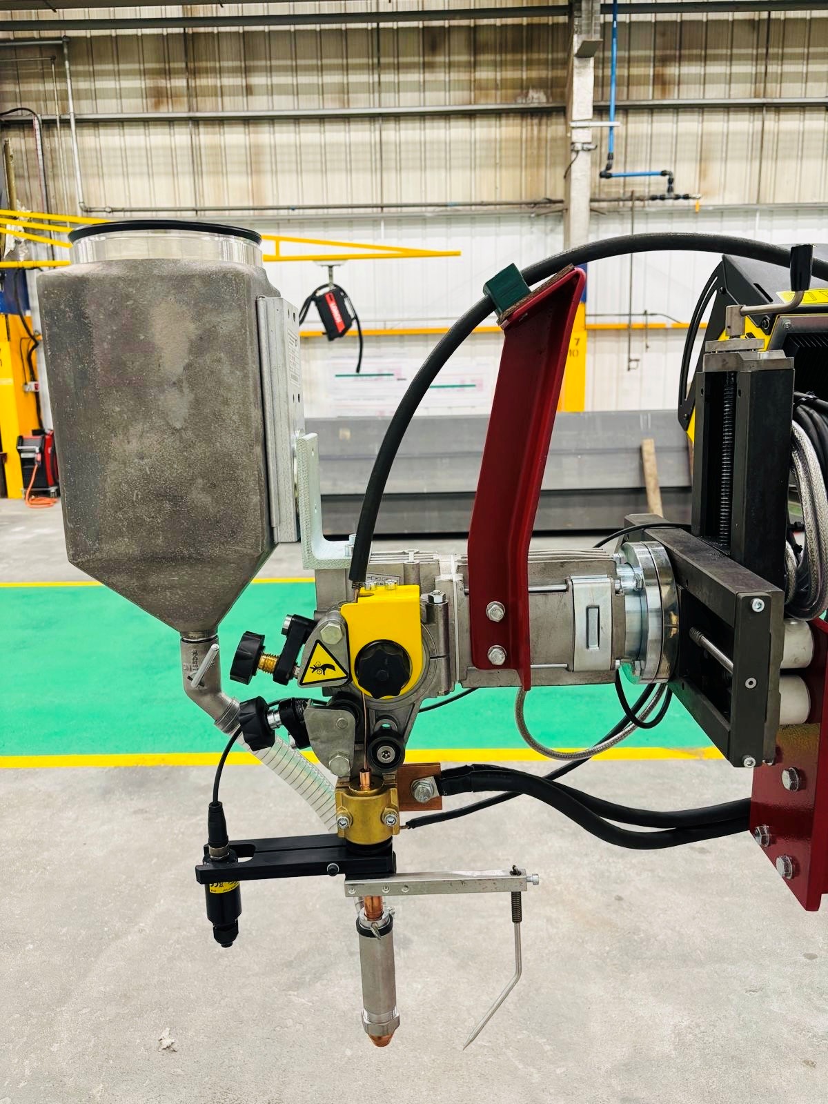 1.8 x 1.8 column and boom welding manipulator for hire - Image 8