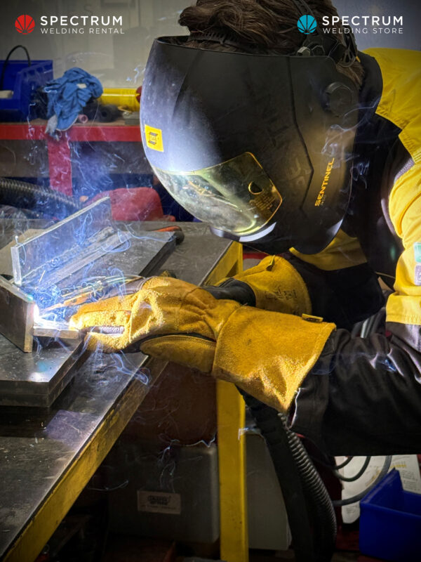 Joe Fitzpatrick testing rental ESAB Warrior Edge 500 pulsed hire plant MIG welding 4043 aluminium with 1.2 wire