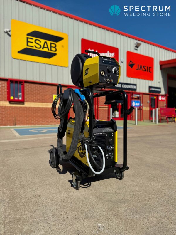ESAB Warrior 400 air cooled MIG welder with Feed 304 - Image 3