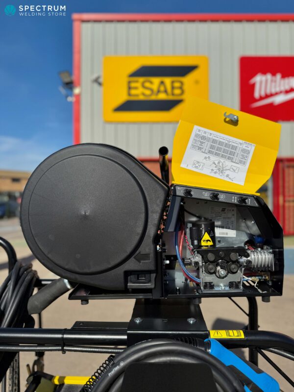 ESAB Warrior 400 air cooled MIG welder with Feed 304 - Image 5