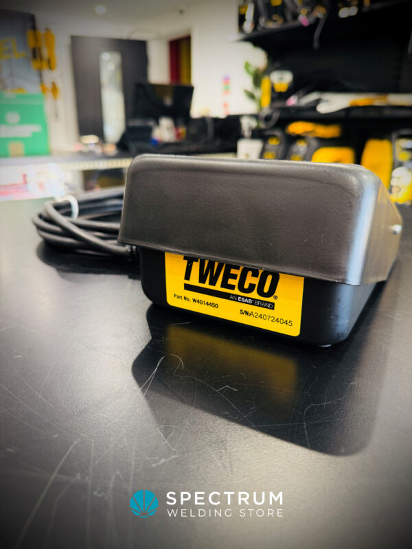 ESAB TIG foot pedal for Rogue 230 AC/DC & Rebel 205 AC/DC - Image 2