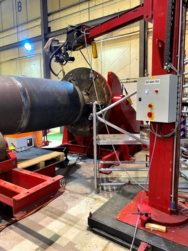 2.8m x 2.3m column and boom – Used Refurbished