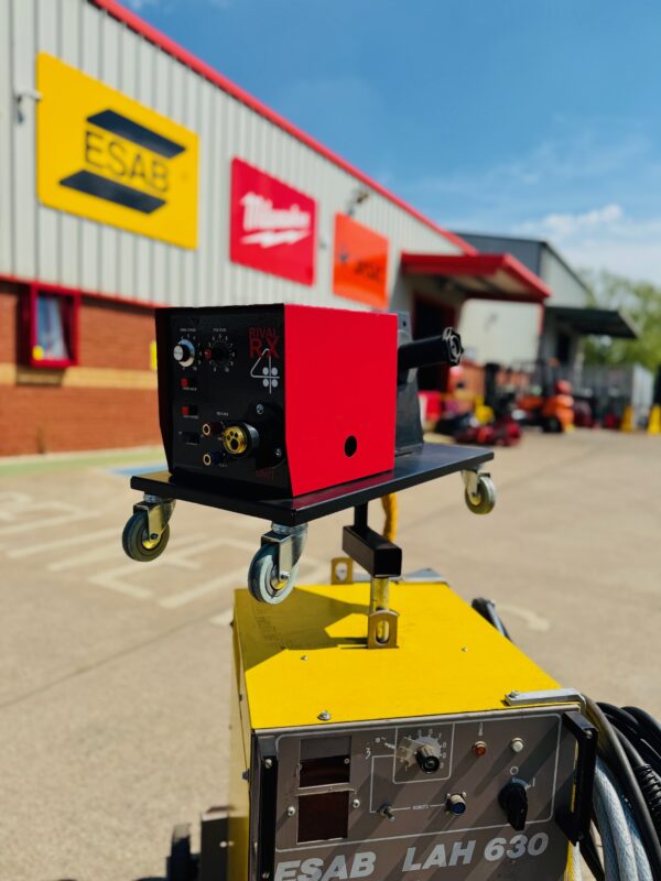 Used ESAB LAH 630 air cooled MIG welder for sale - Image 4